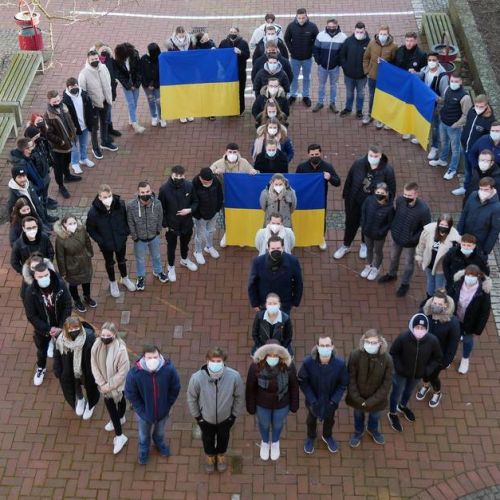 csm_ukraine_hla-peace_2_08-03-2022_zuschnitt_be45e8c4d4.jpg